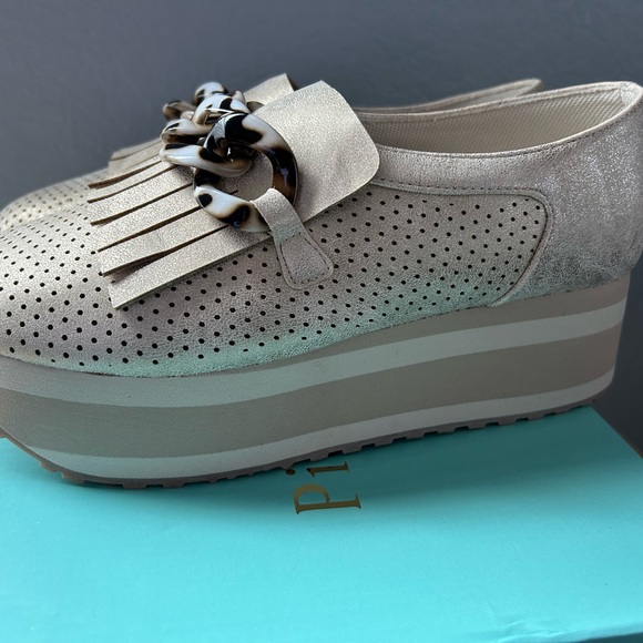 Paloma Sneaker by Pierre Dumas in Ivory - 8.5 - Picture 2 of 2